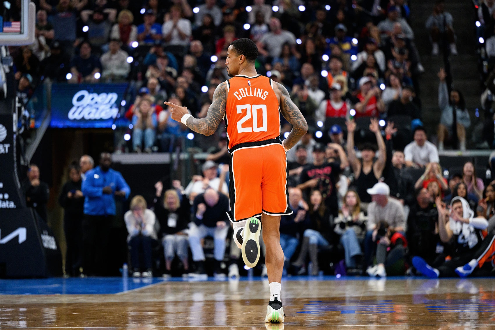 星空体育app-快船明日迎战步行者 小卡加兰继续出战 科林斯颈部拉伤缺阵