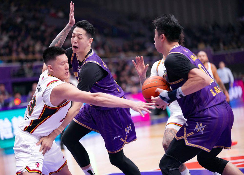 星空官网-CBA常规赛：北京控股胜吉林长白山恩都里